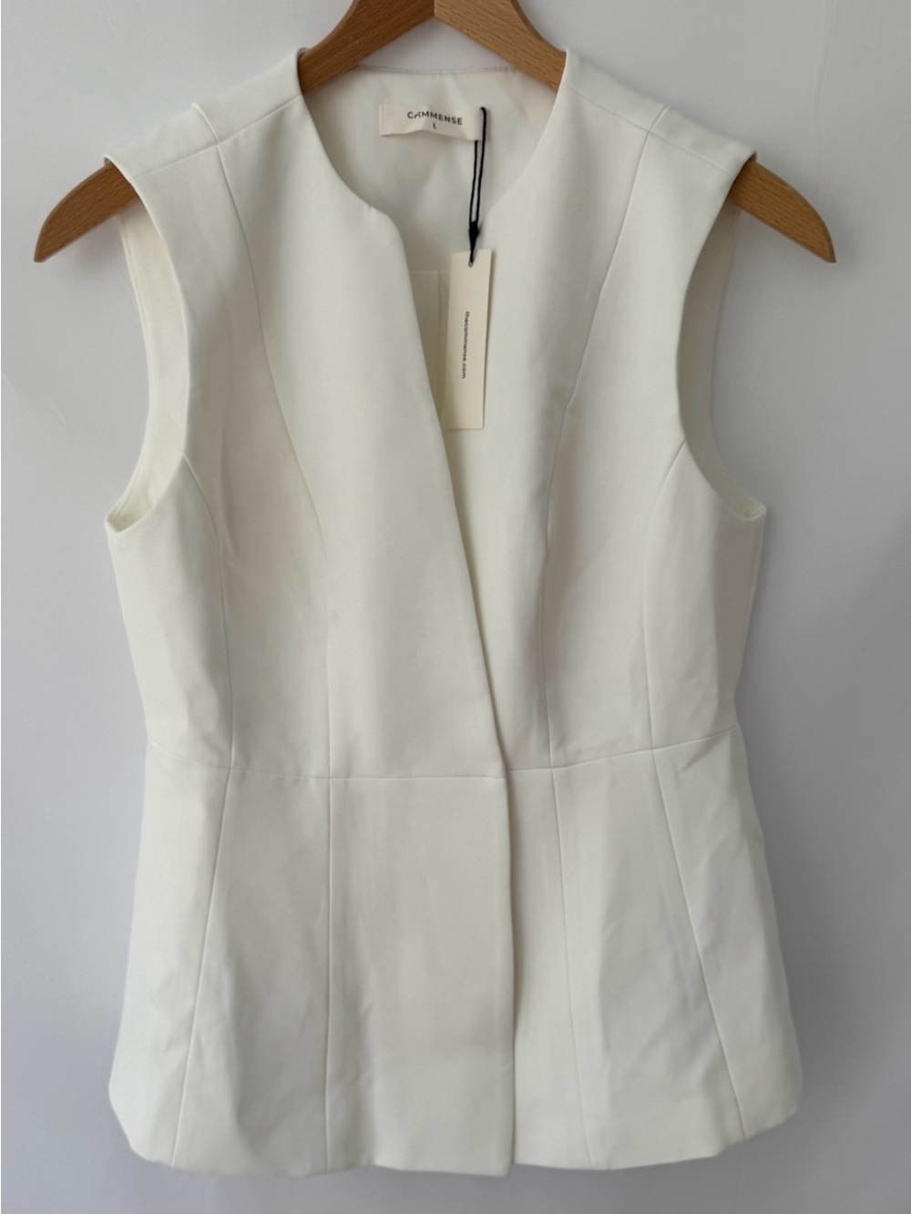 Commense - Sleeveless Blazer Cream Tailored Vest